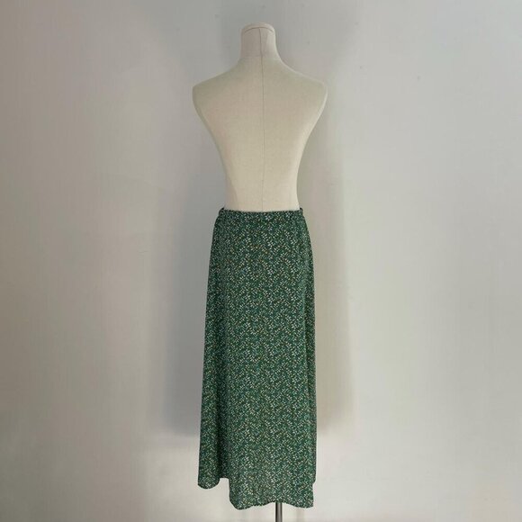 Max Studio Green Floral Button Front Maxi Skirt Womens SIze Medium - Picture 3 of 4